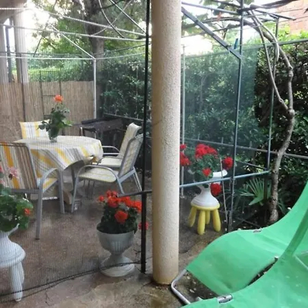 Croatia Borik For Family Eg2 *