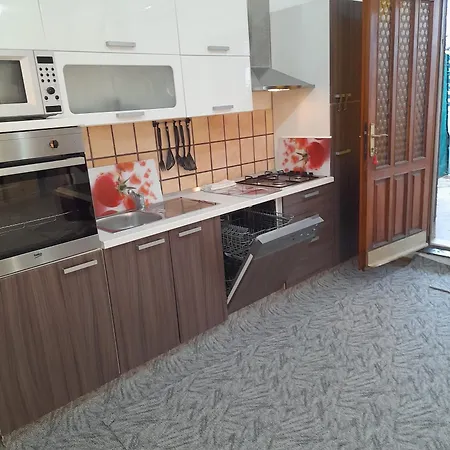 Croatia Borik For Family Eg2 *